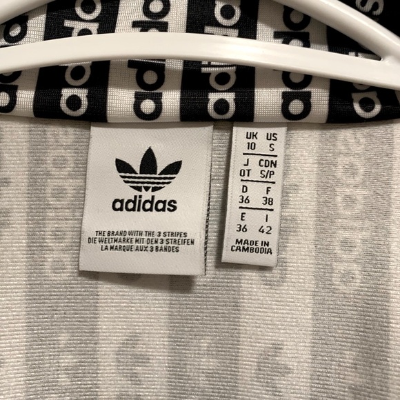 Adidas Logo Black and White Cropped Pullover Half Zip Sweater - Picture 2 of 10